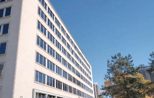 加拿大格兰特麦克埃文学院