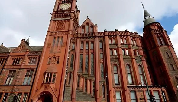 利物浦大学