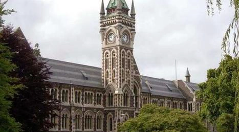 奥克兰大学