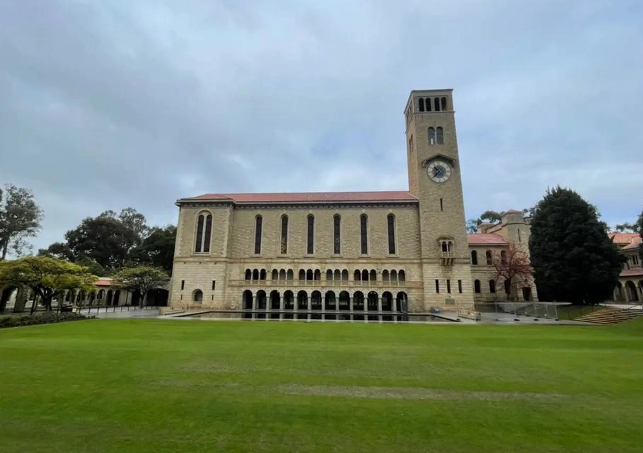 澳大利亚西澳大学